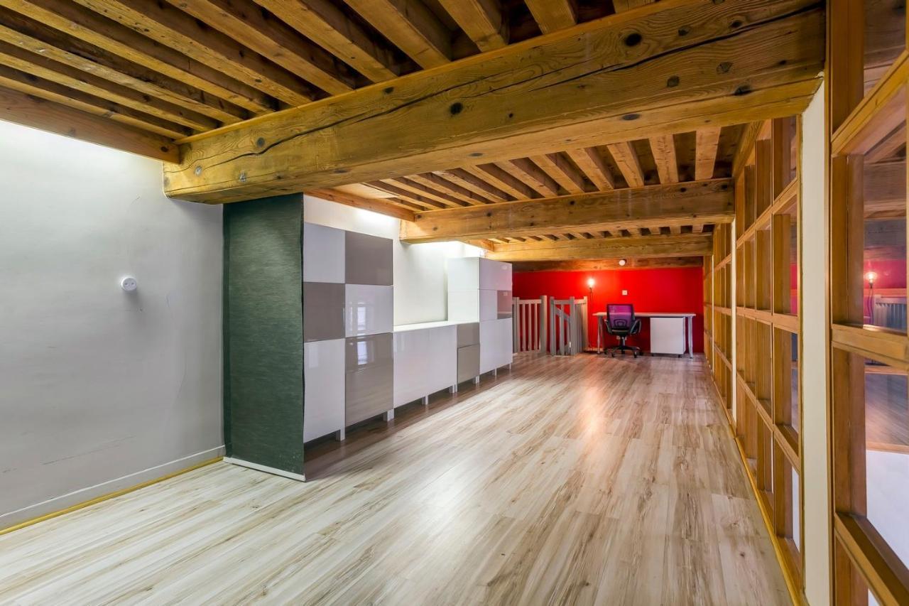 The Old Lyon Sauna 6 People Exterior foto
